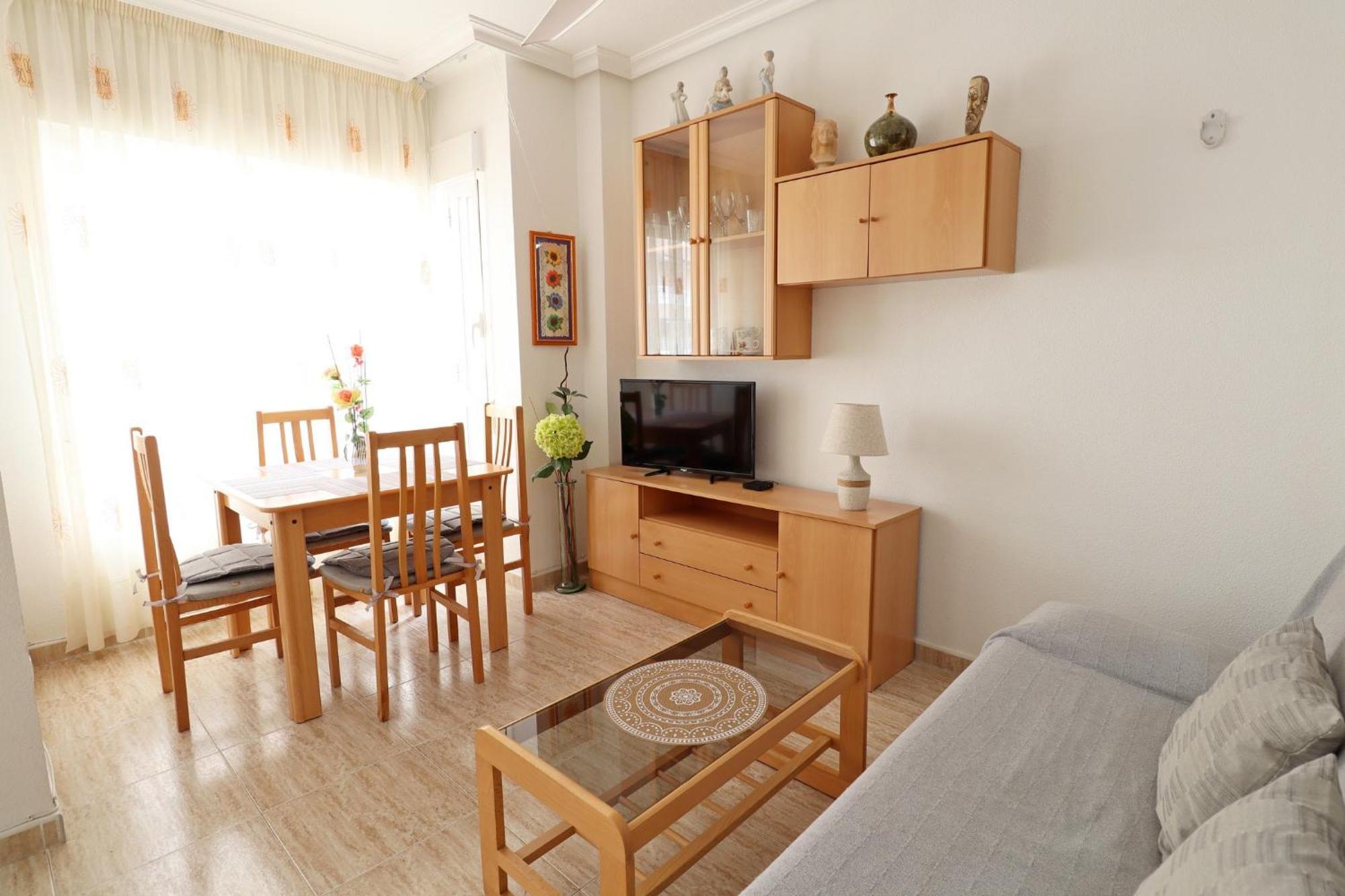 Apartamento Ricardo La Mata Torrevieja